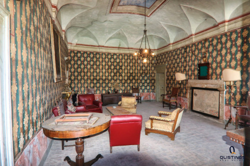 Qlistings Arrone, aristocratic charm amid painted vaults, arches and history image 9